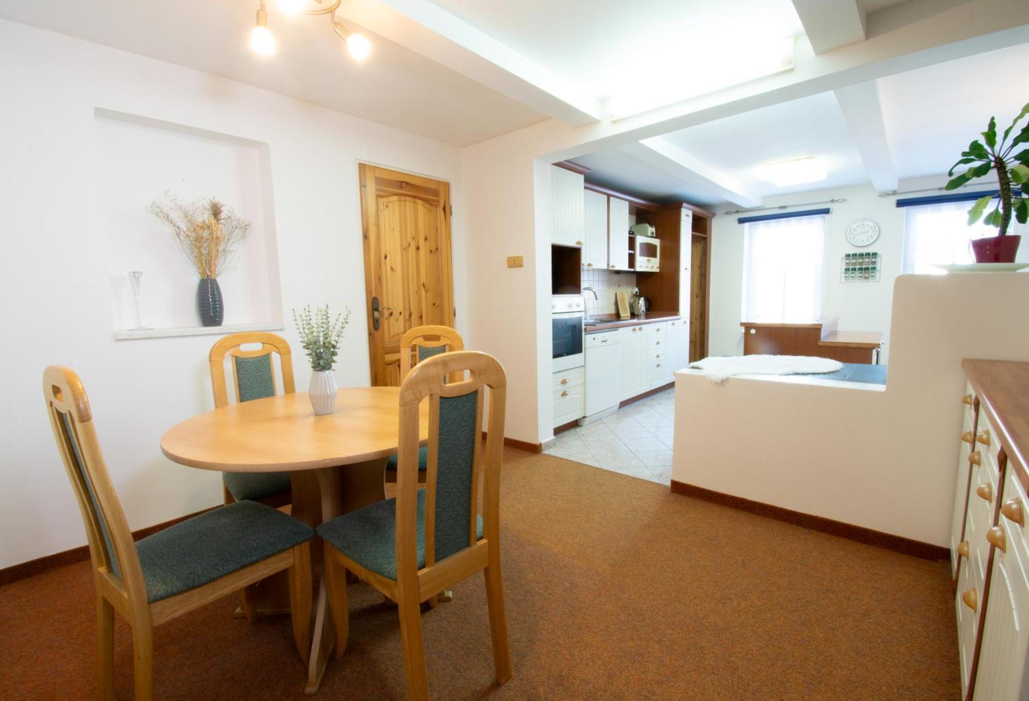 Horska Hugo Lodge